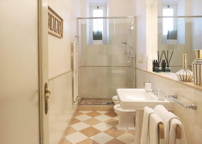 Daire Comecasa 2 Bedrooms In Via Curtatone